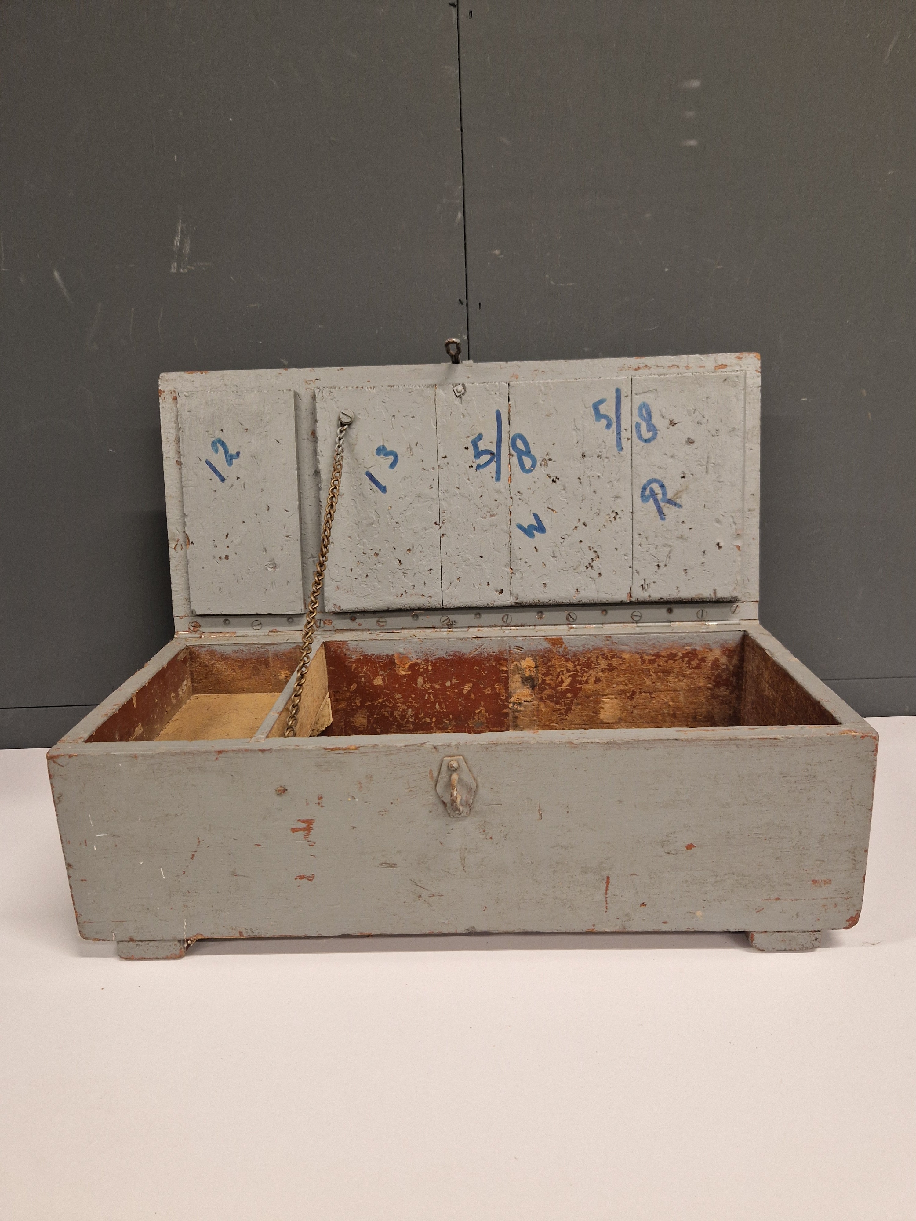 Antieke gereedschapskist, 53x23x18 cm