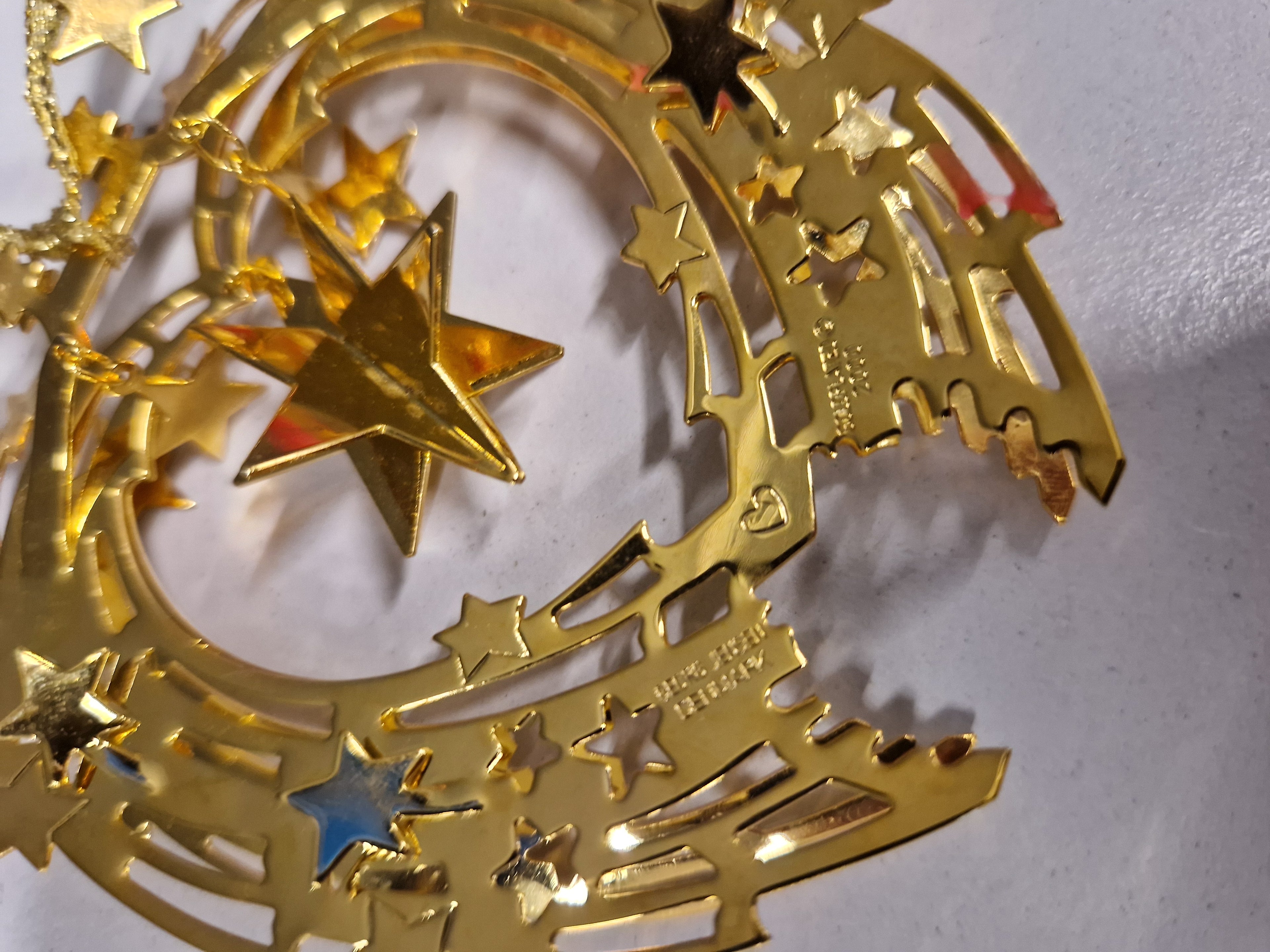 Gesigneerde kerstornamenten