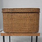 C & J rotan mand