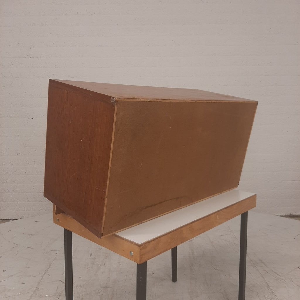 Keuken bovenkastje mid century modern