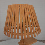 Houten staande lamp