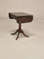 Bijzettafel, hangoor