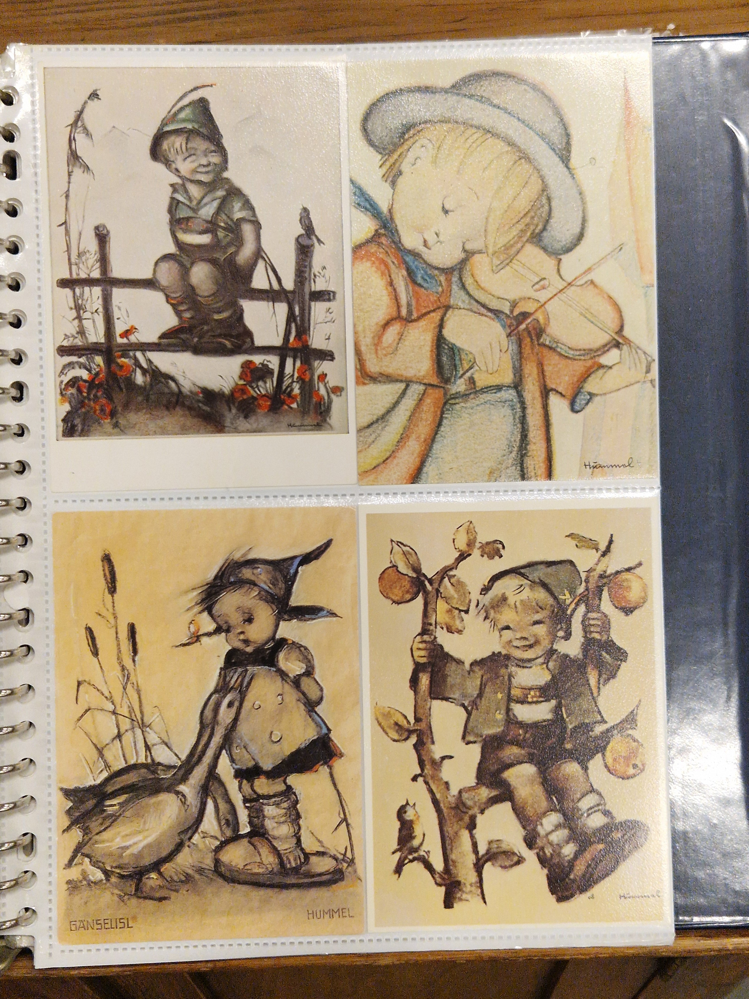 Ca 70 kaarten , grotendeels gelopen HUMMEL