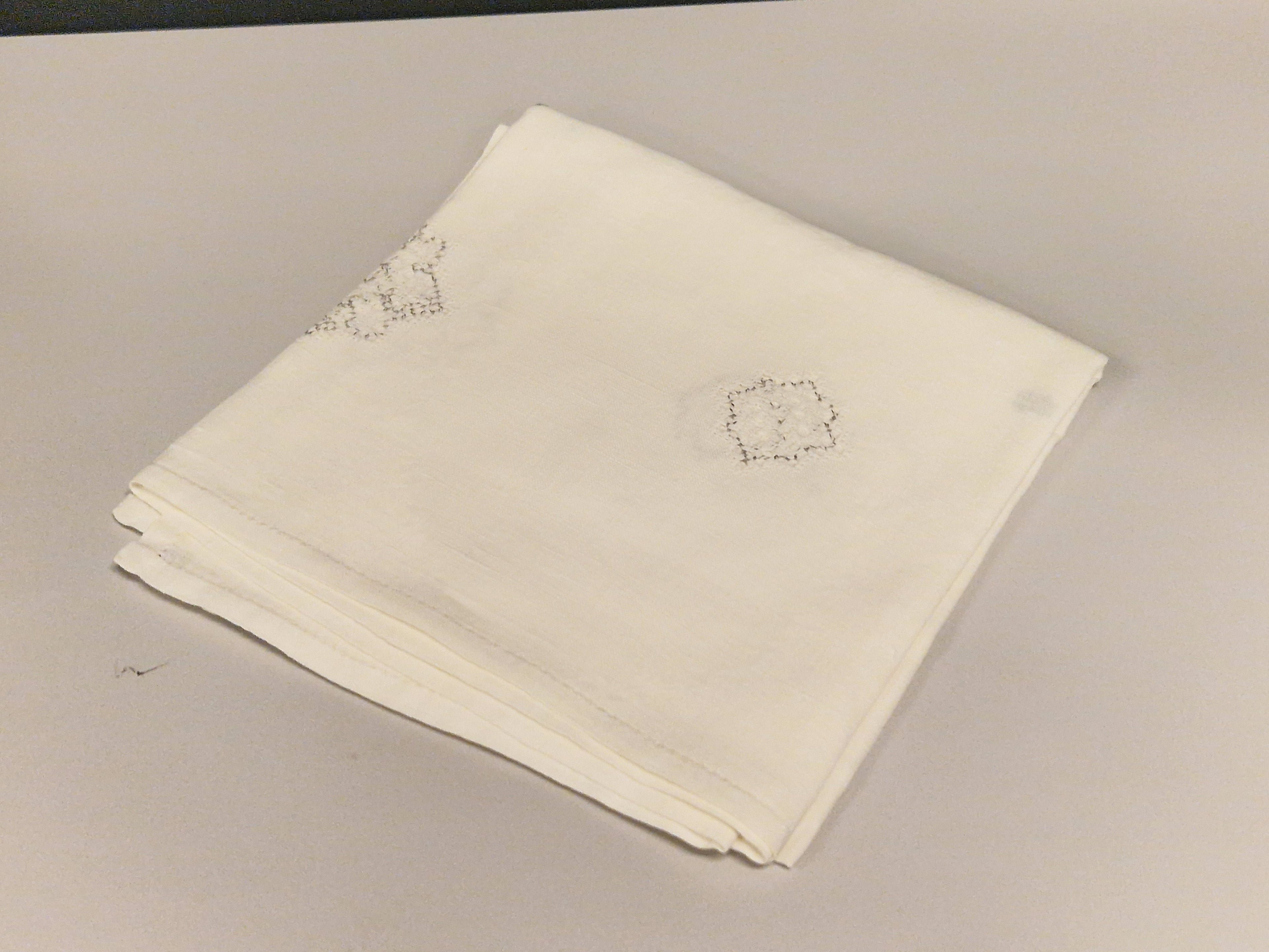 Duitse kerst tafelkleden per stuk 20 euro, linnen, damast etc...