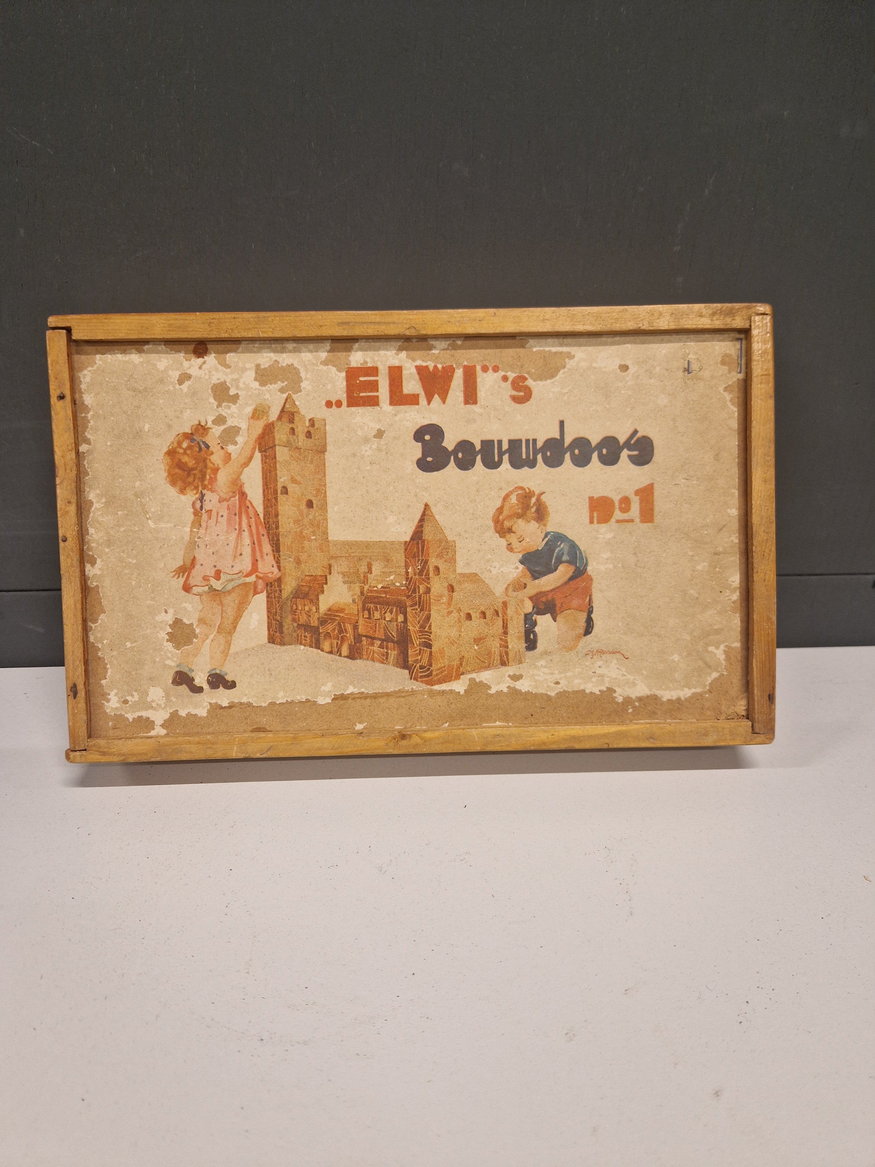 Antieke bouwdoos Elwi