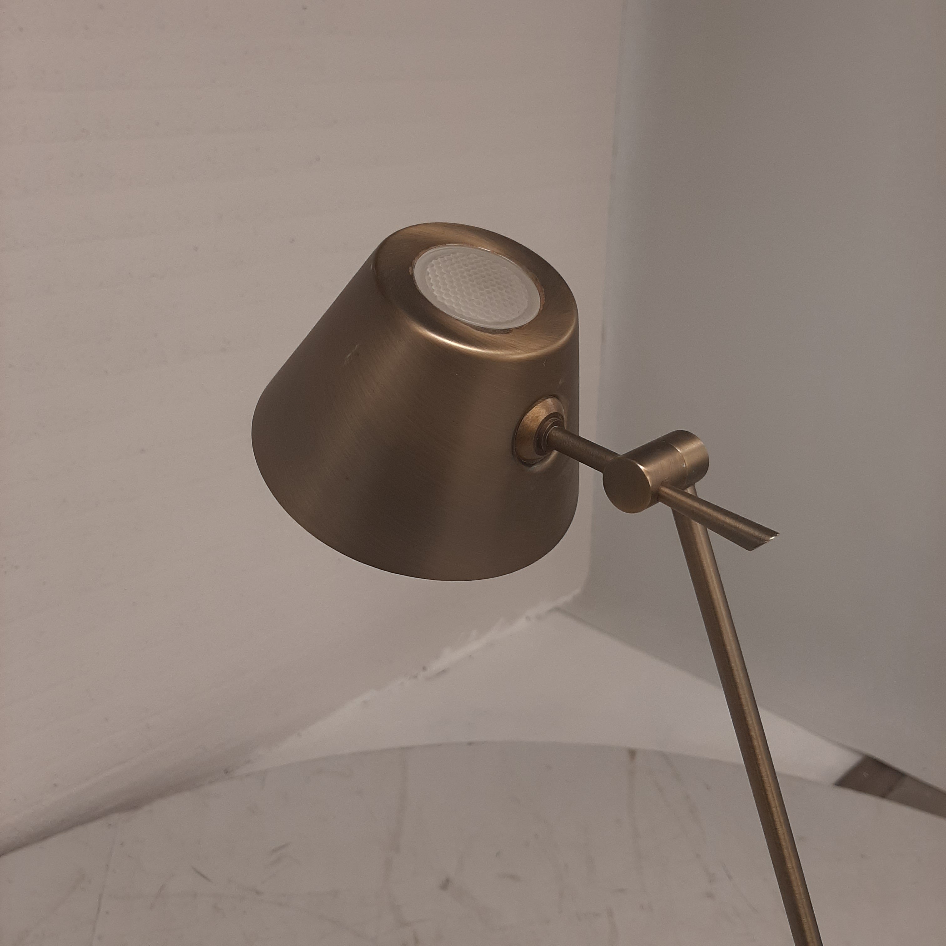 Bronzen vloerlamp