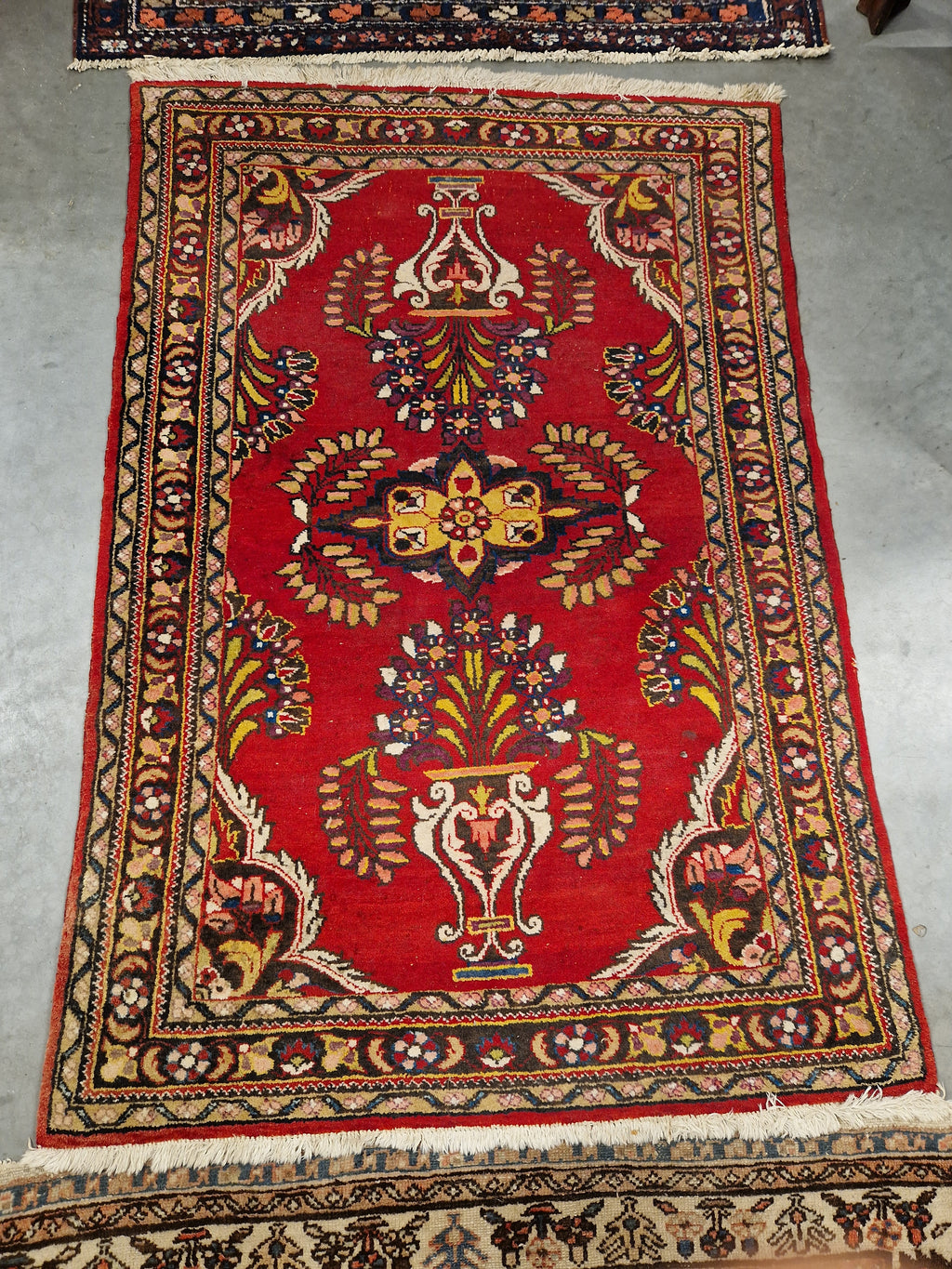 Perzisch tapijt met bloemmotief, handgeknoopt