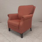 Roze fauteuil