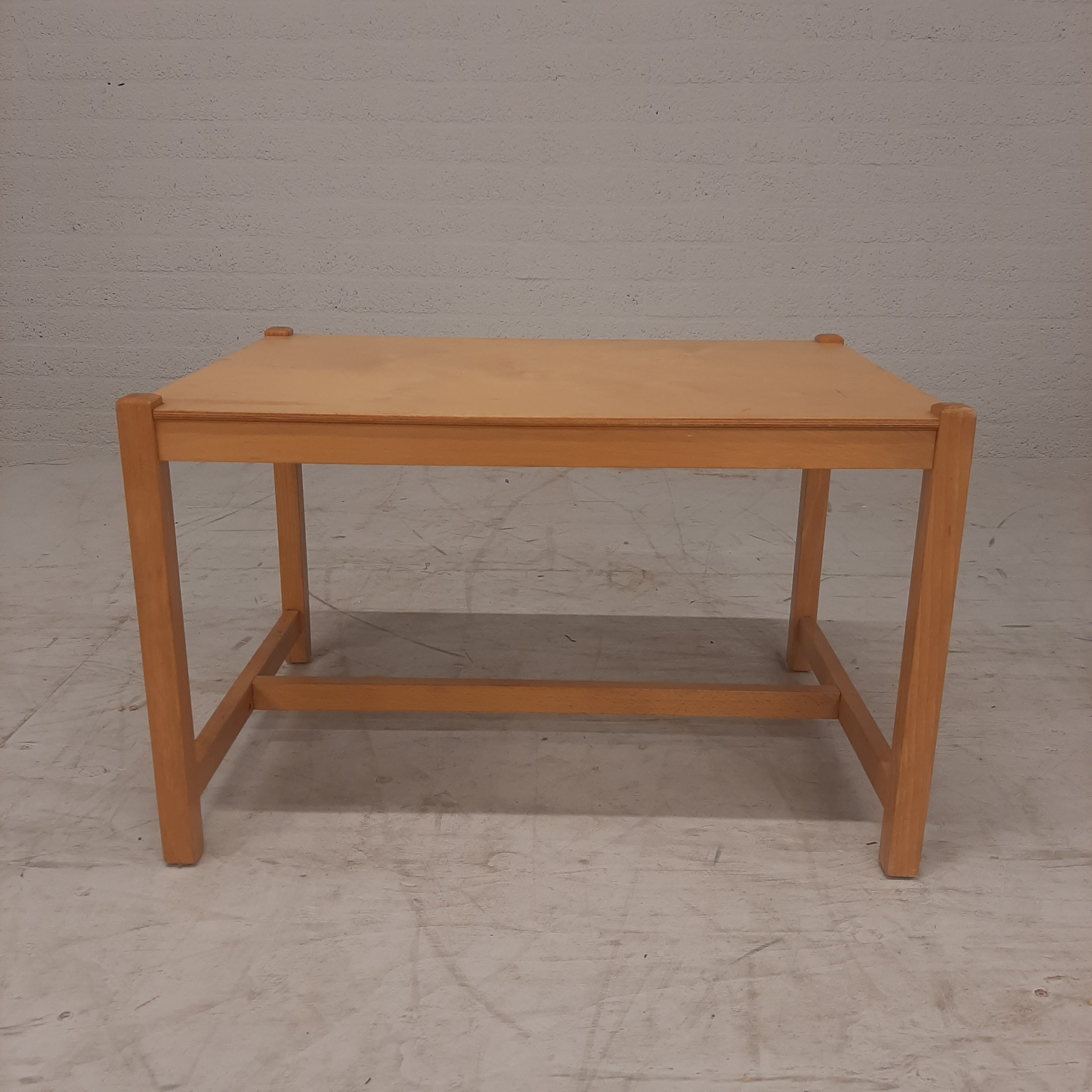 Eiken vintage tafeltje mutiplex blad