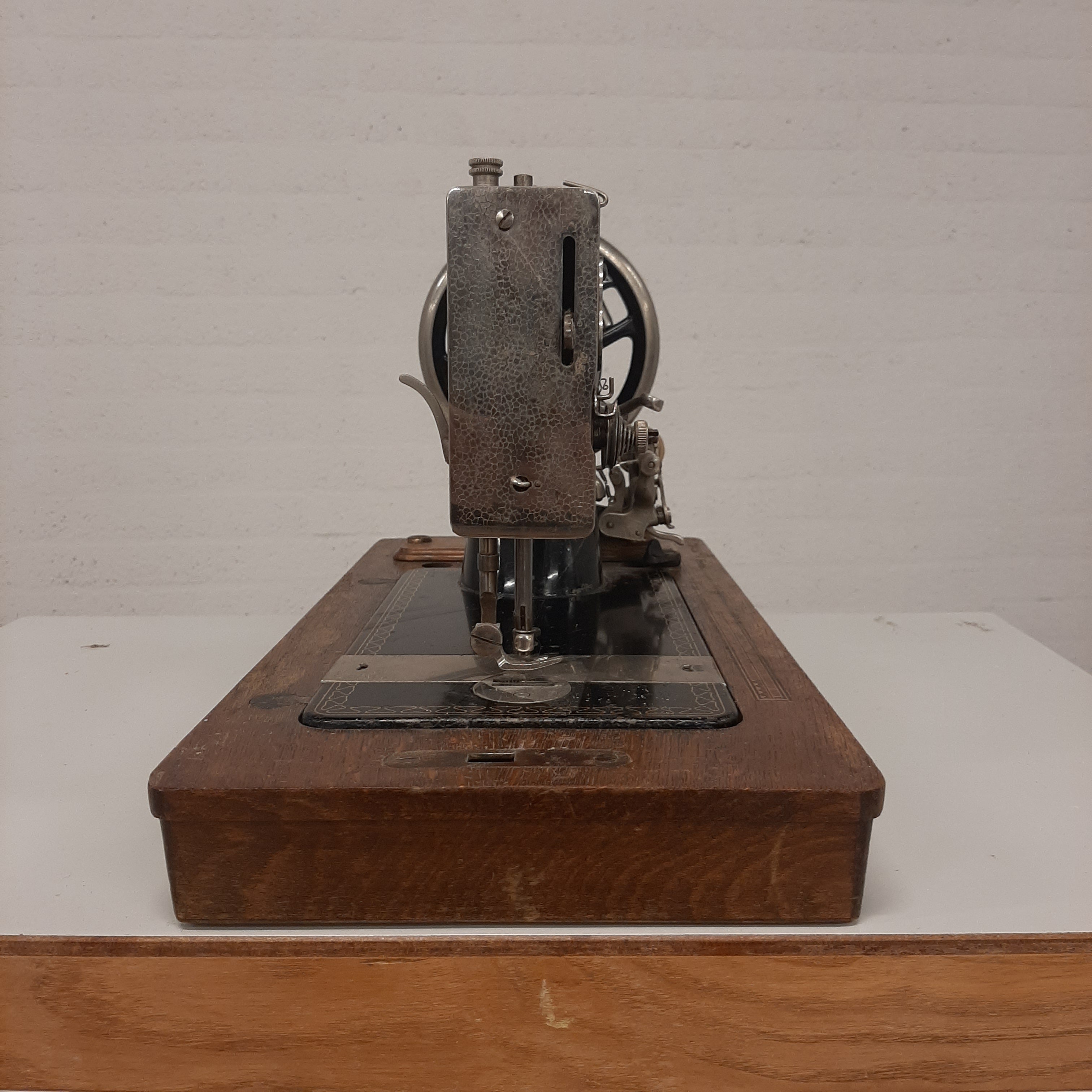 Pfaff 11 handnaaimachine