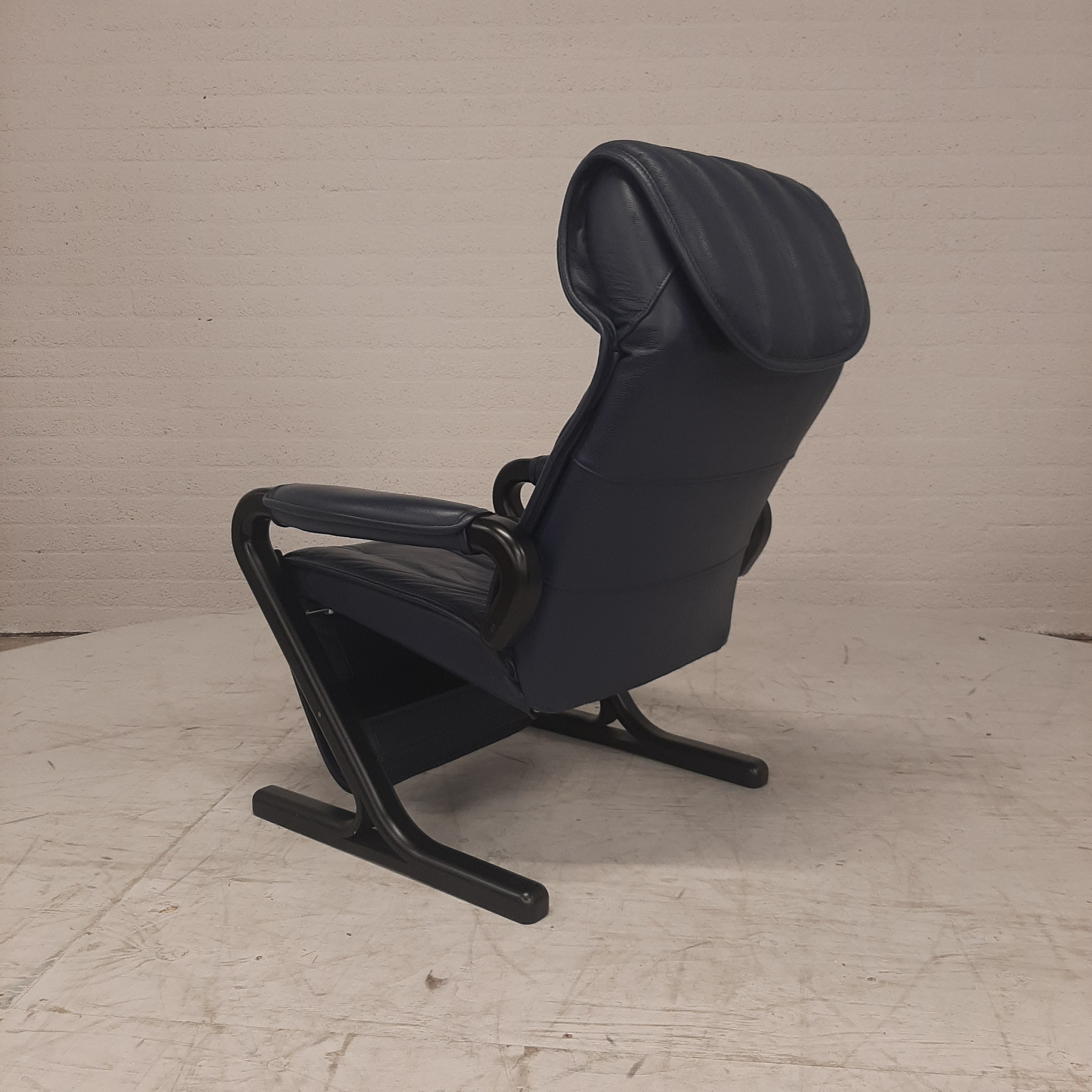 Vintage AP design relaxfauteuil blauw leer