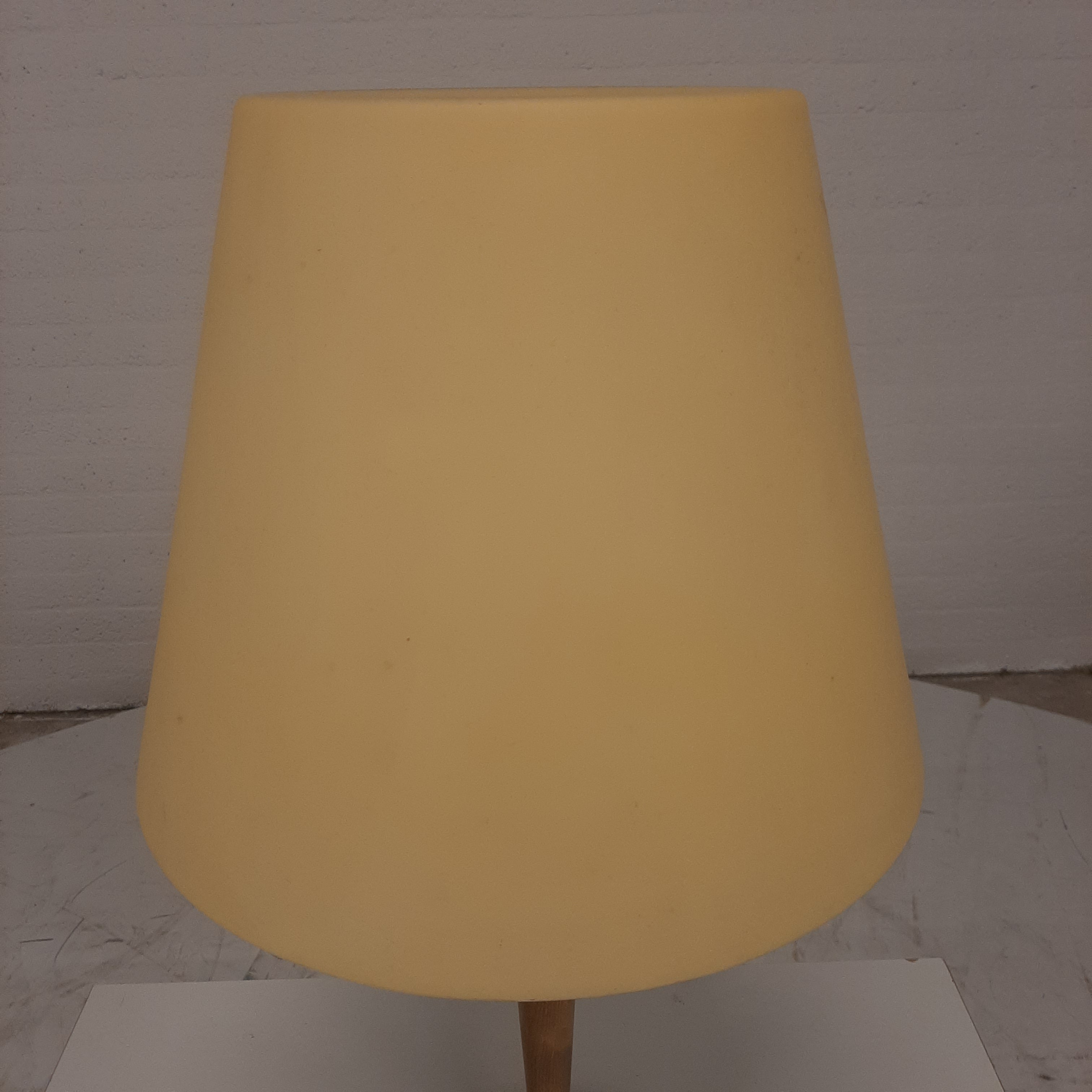 Mid century modern lamp zware kwaliteit messing voet