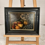 Stilleven fruit en bloemen