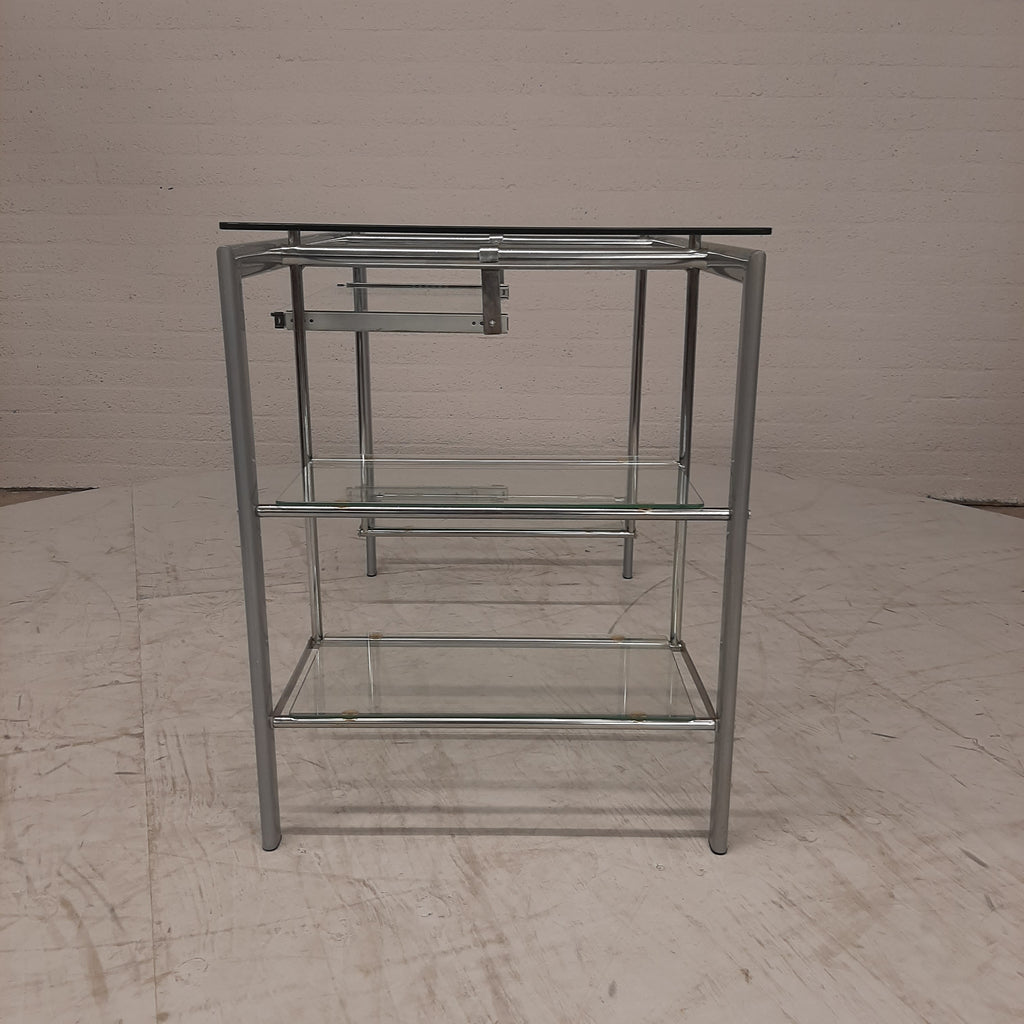 Glazen bureau op buizenframe