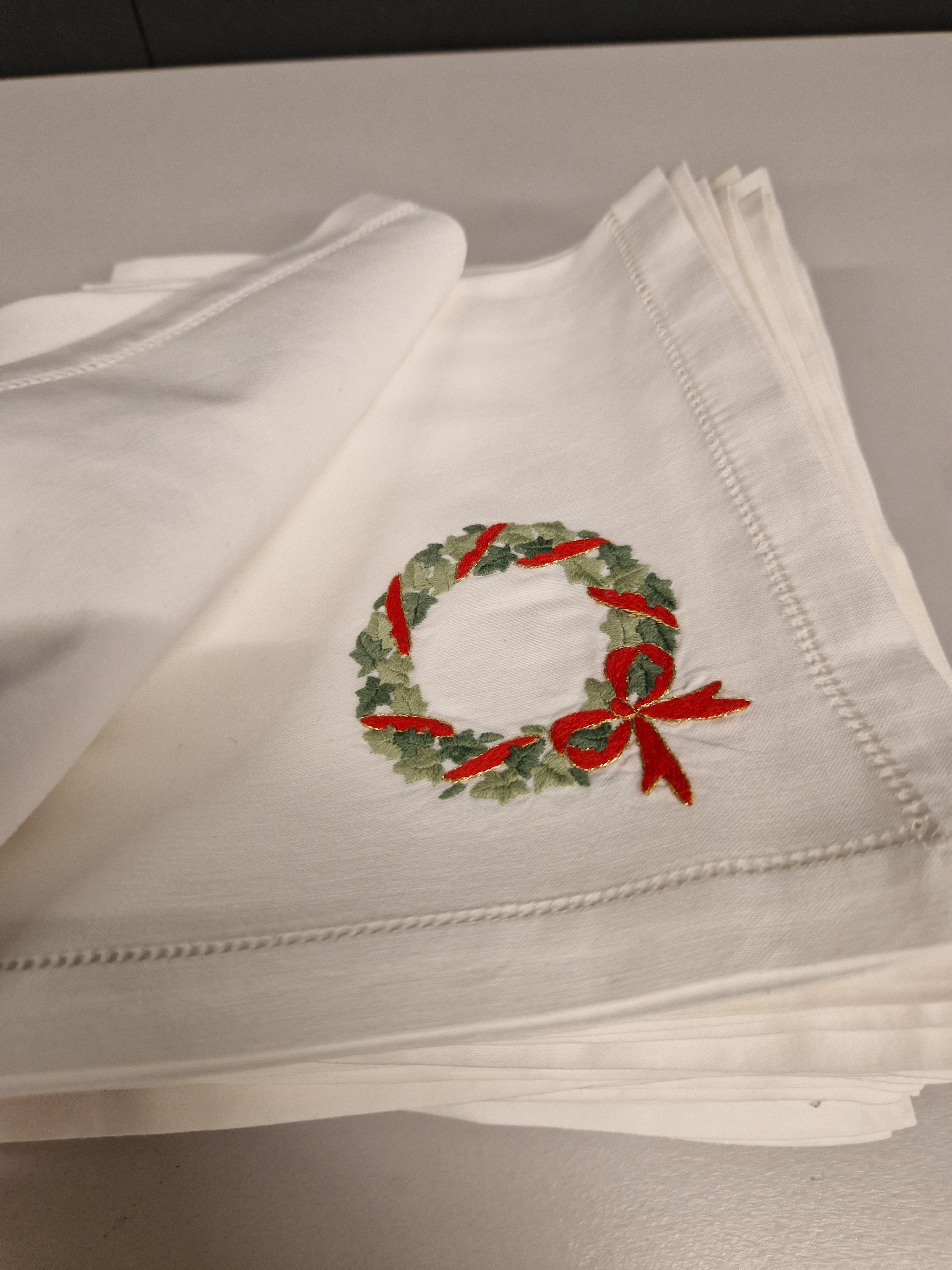 Kerstservetten, geborduurd, 23x, 40x40 cm