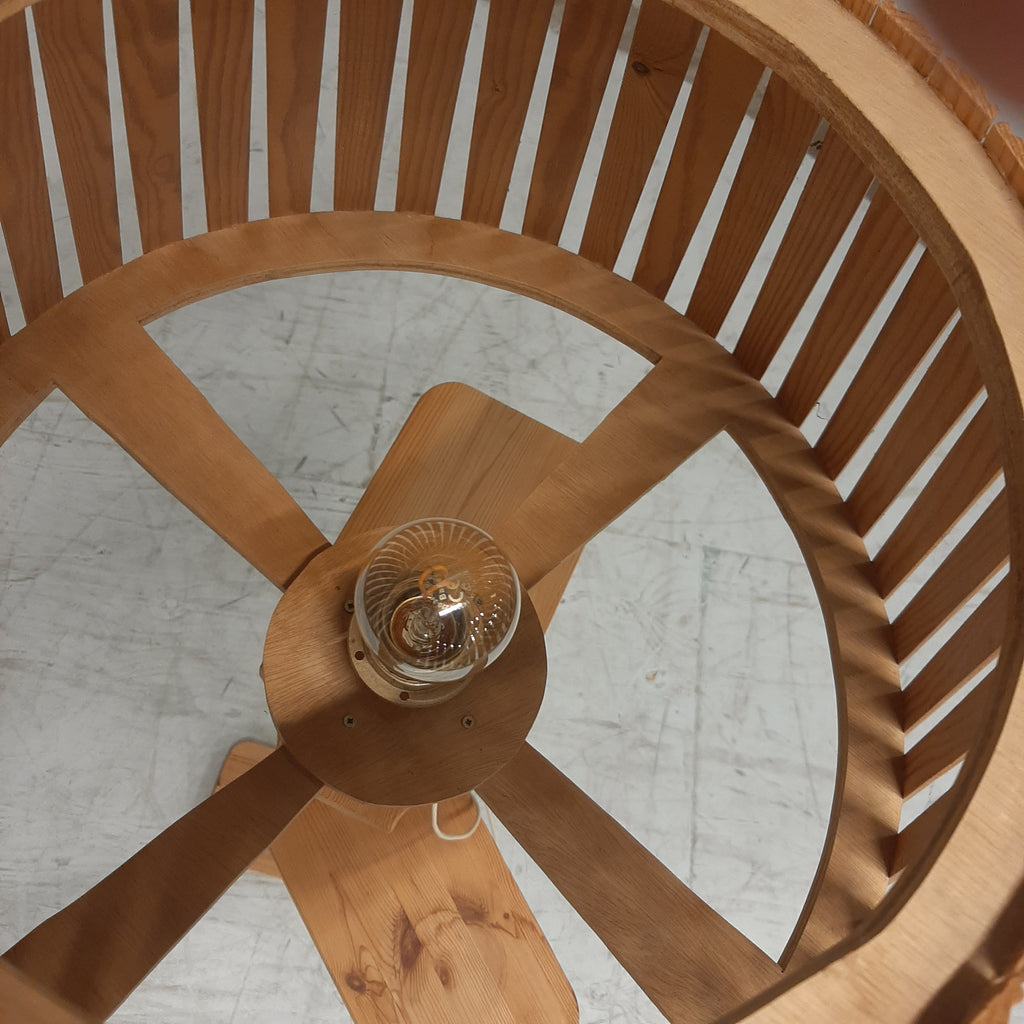 Houten staande lamp
