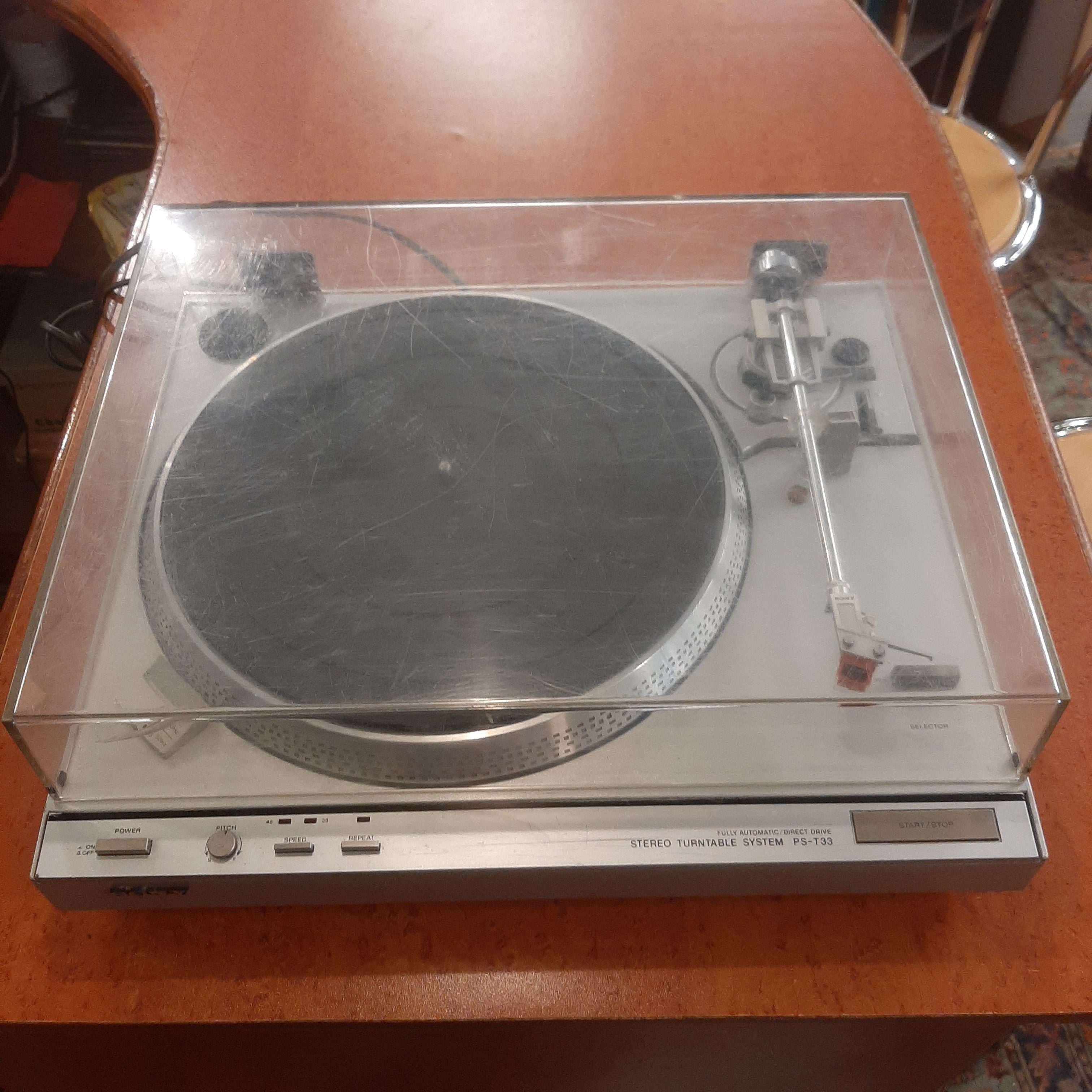 Sony platenspeler PS - T33