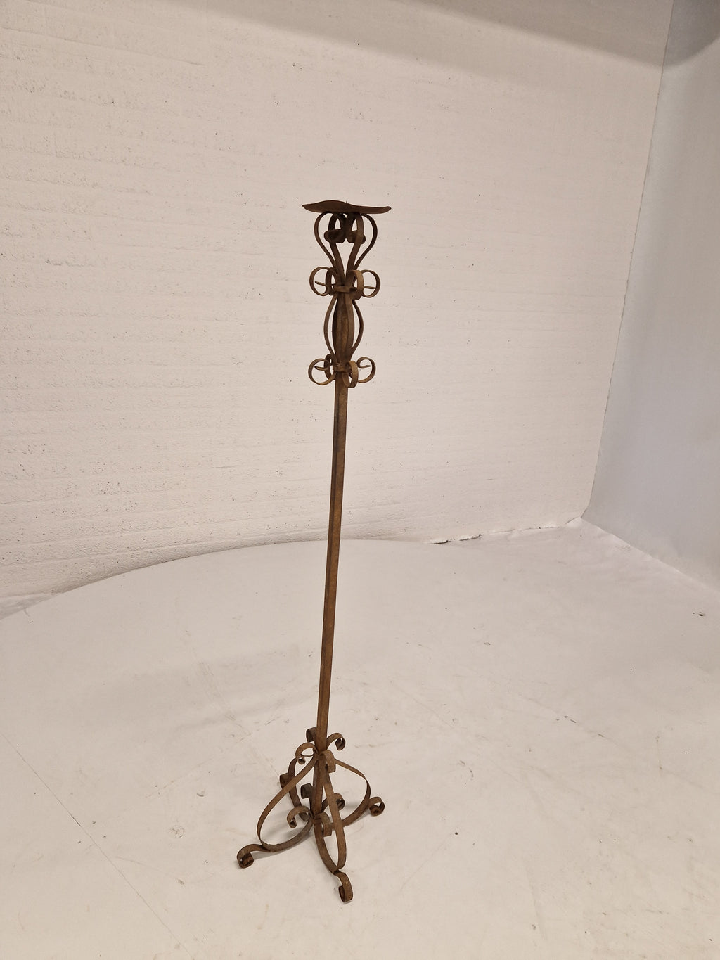 Gietijzeren kandelaar