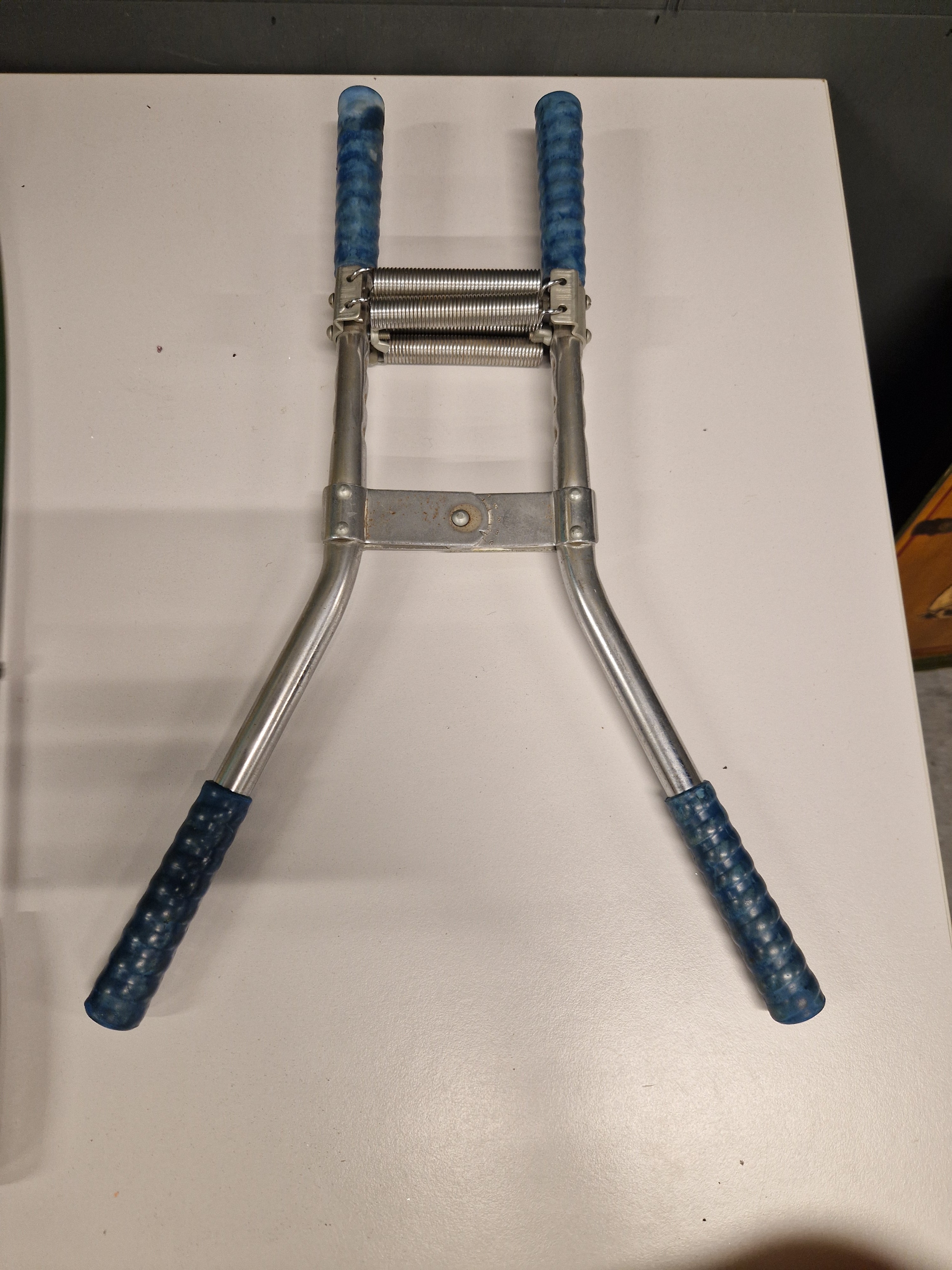 Borstexpander, retro