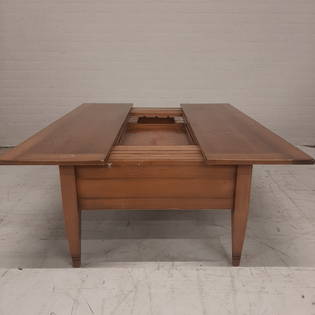 Vintage salontafel met barcompartiment