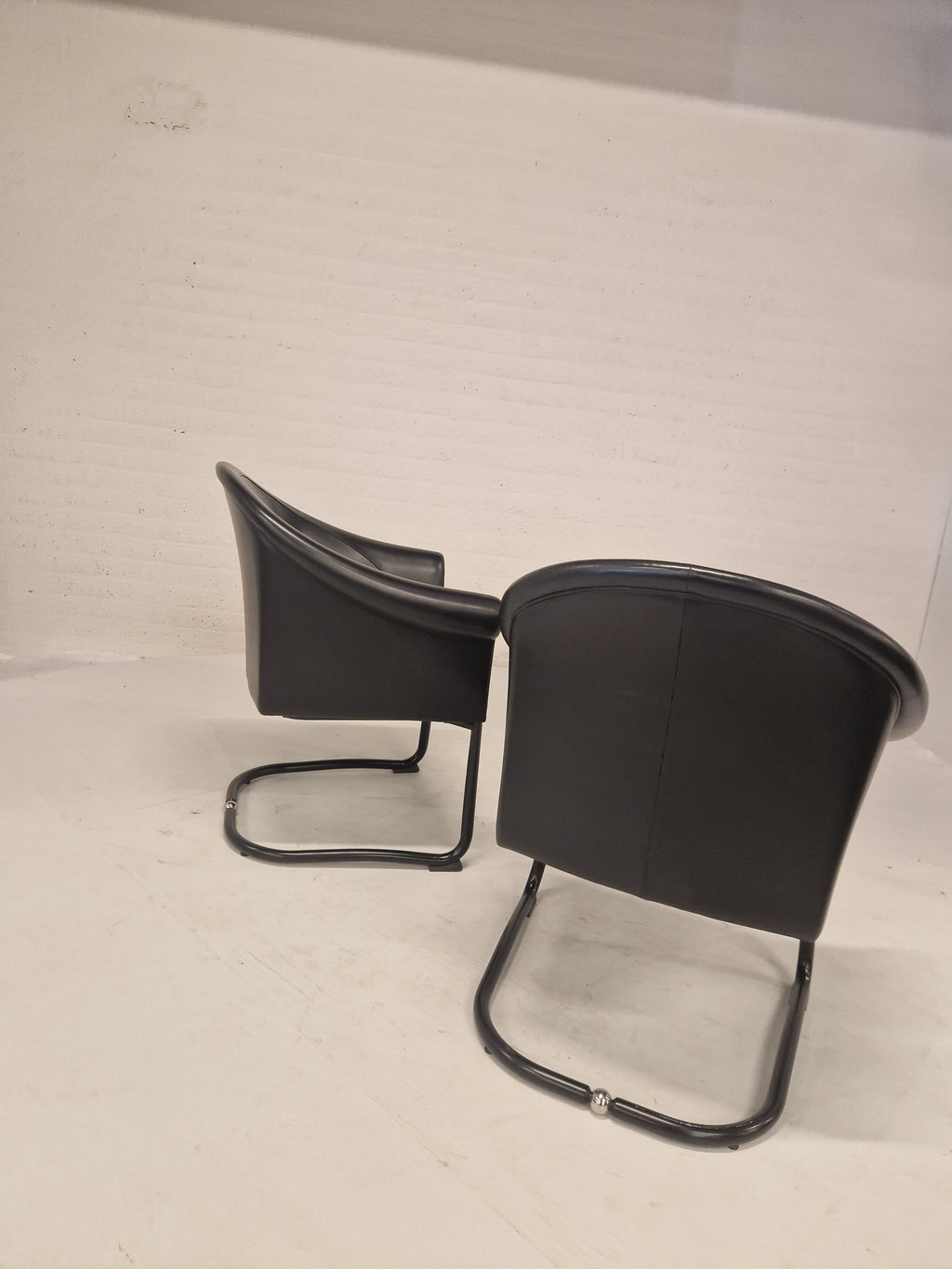 Set van 2 fauteuils van Slitta Slinan voor Poltrona Frau