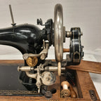 Pfaff 11 handnaaimachine
