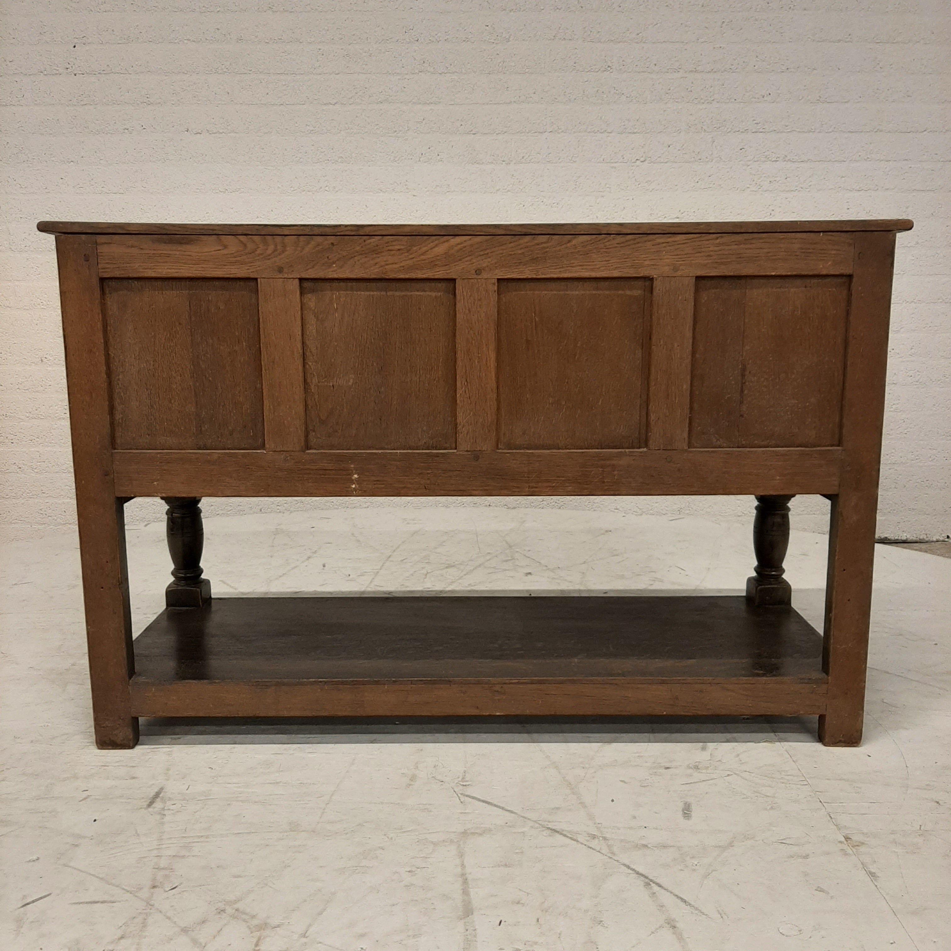 Eiken dressoir 3 deurtjes