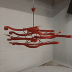 Rode kroonluchter bekleed met vilt