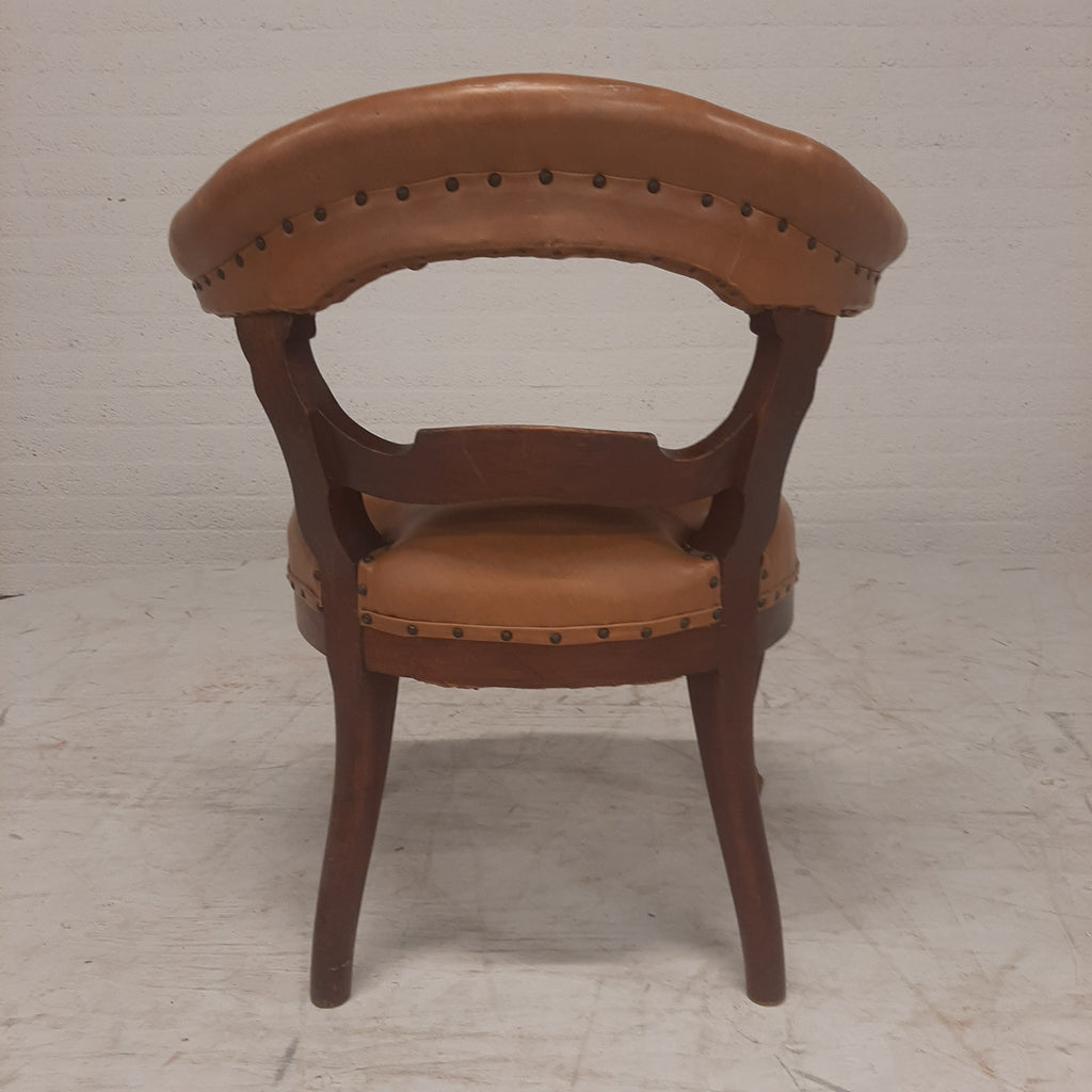 Antiek lederen fauteuil