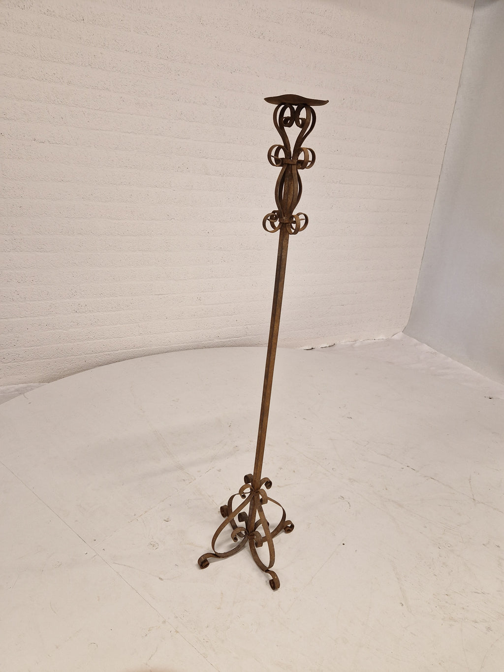 Gietijzeren kandelaar