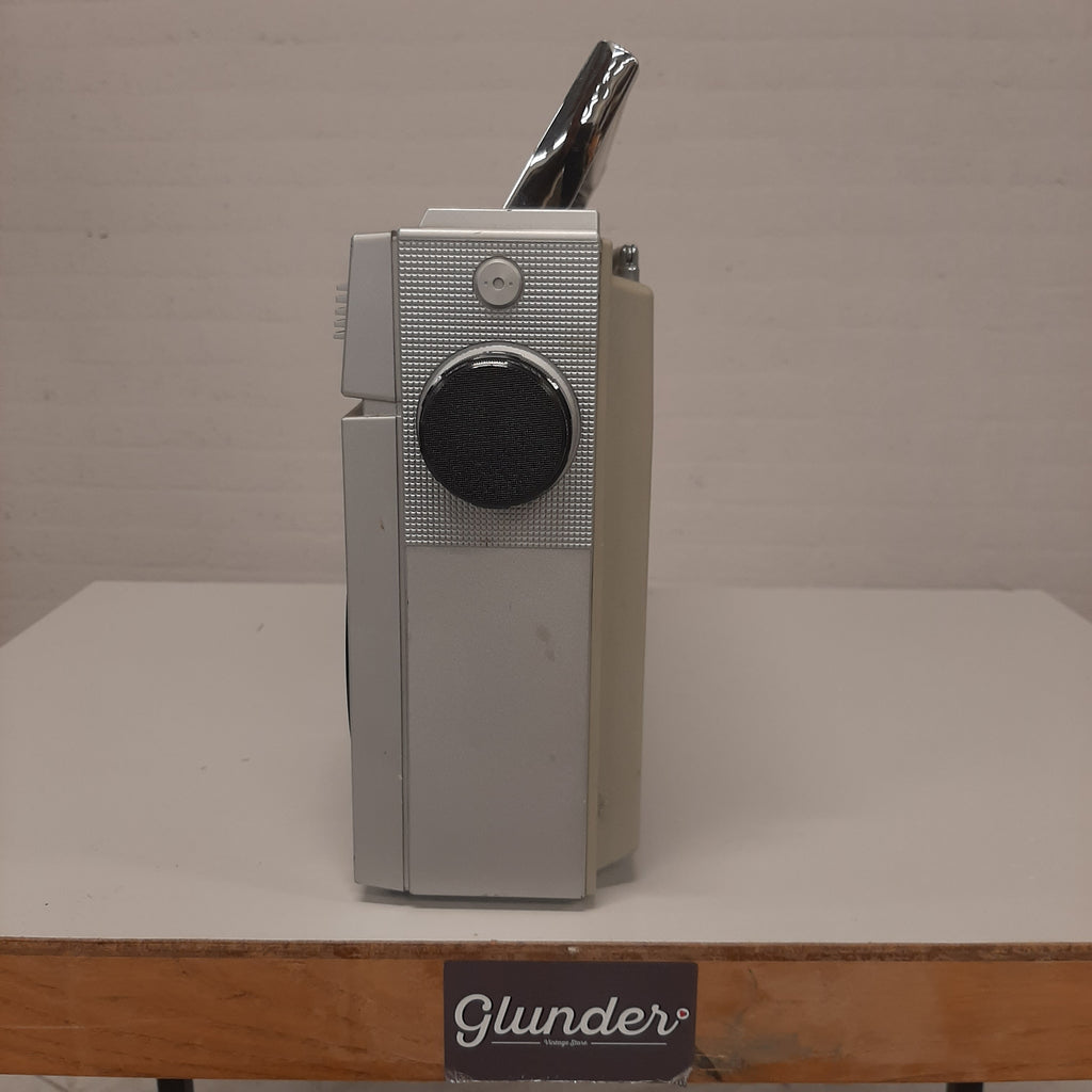 Sanyo 4 band cassette recorder