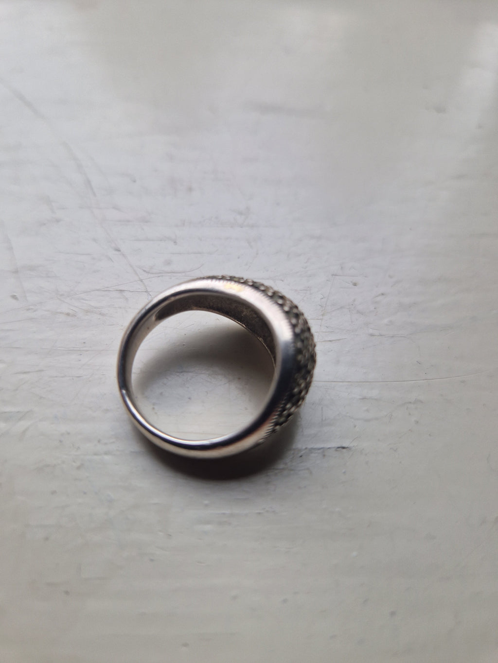 Sterling zilveren  ring, .925 zilver, patroon van slangenleer