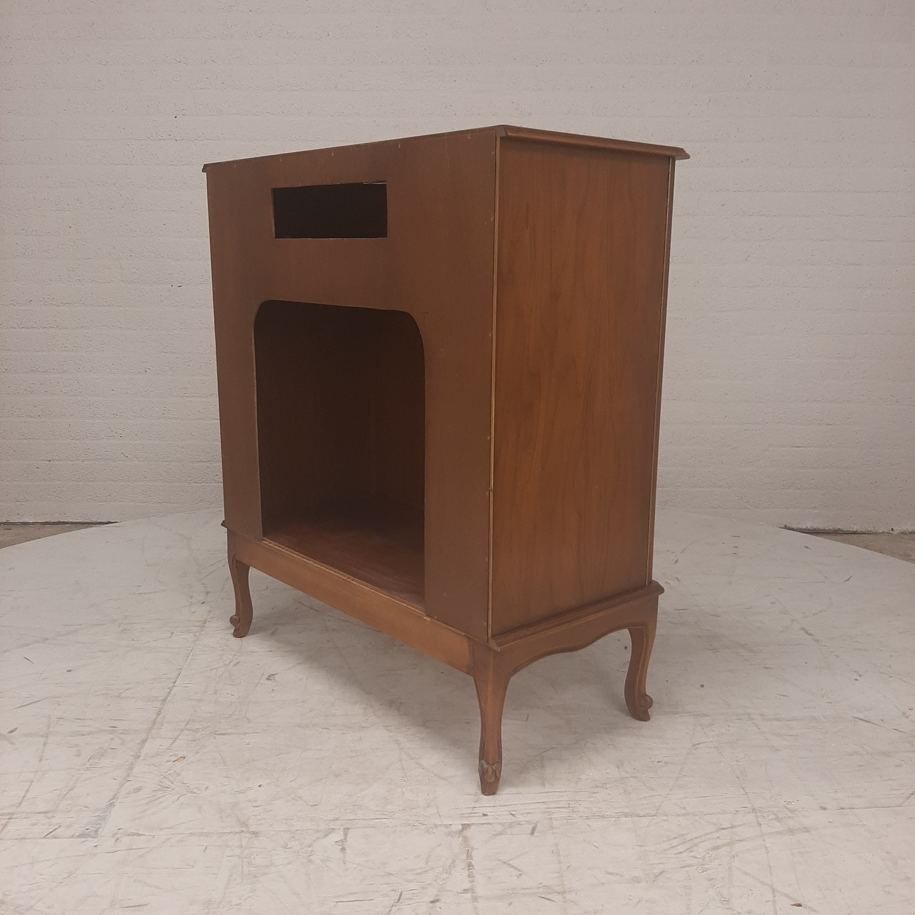 Queen Anne tv meubel