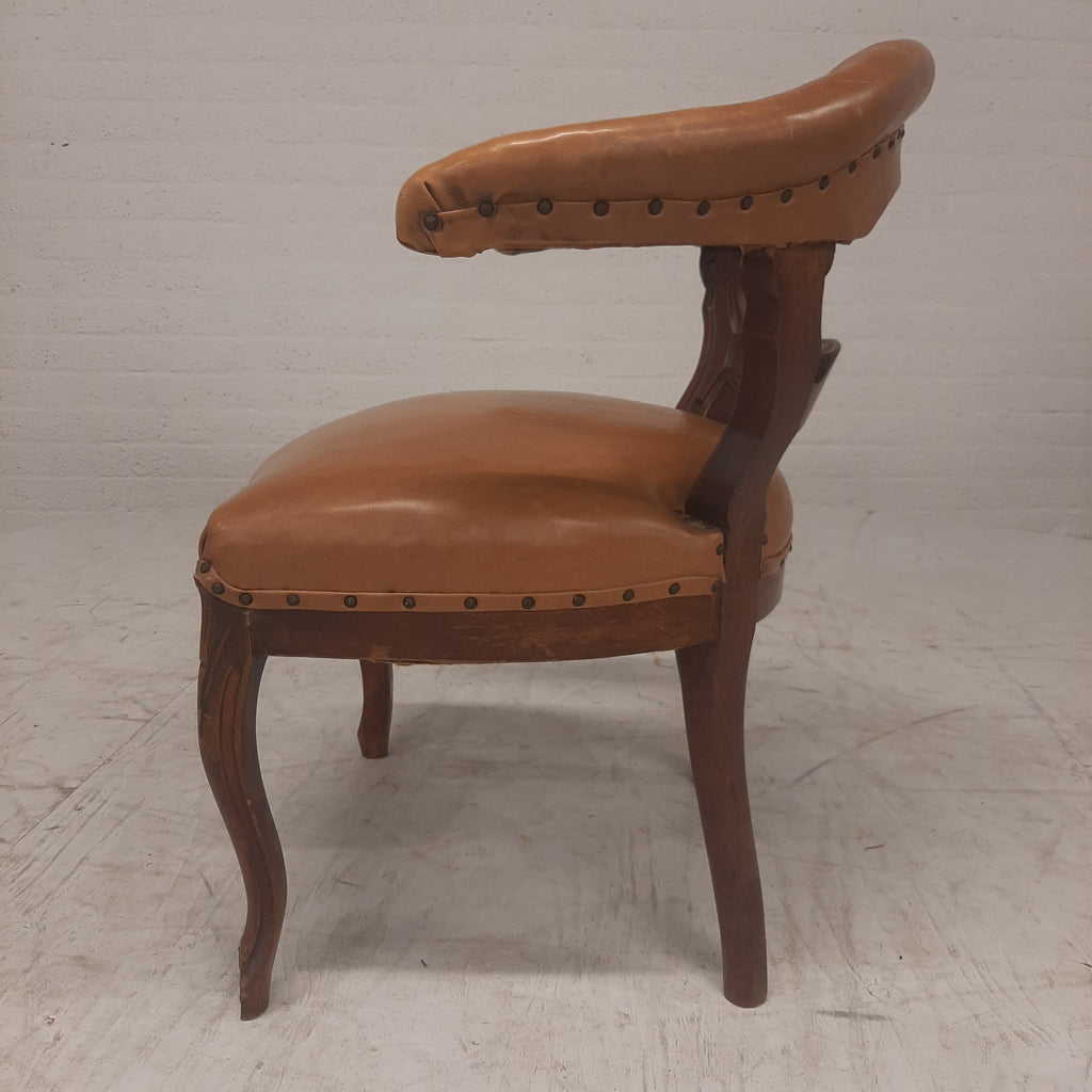 Antiek lederen fauteuil