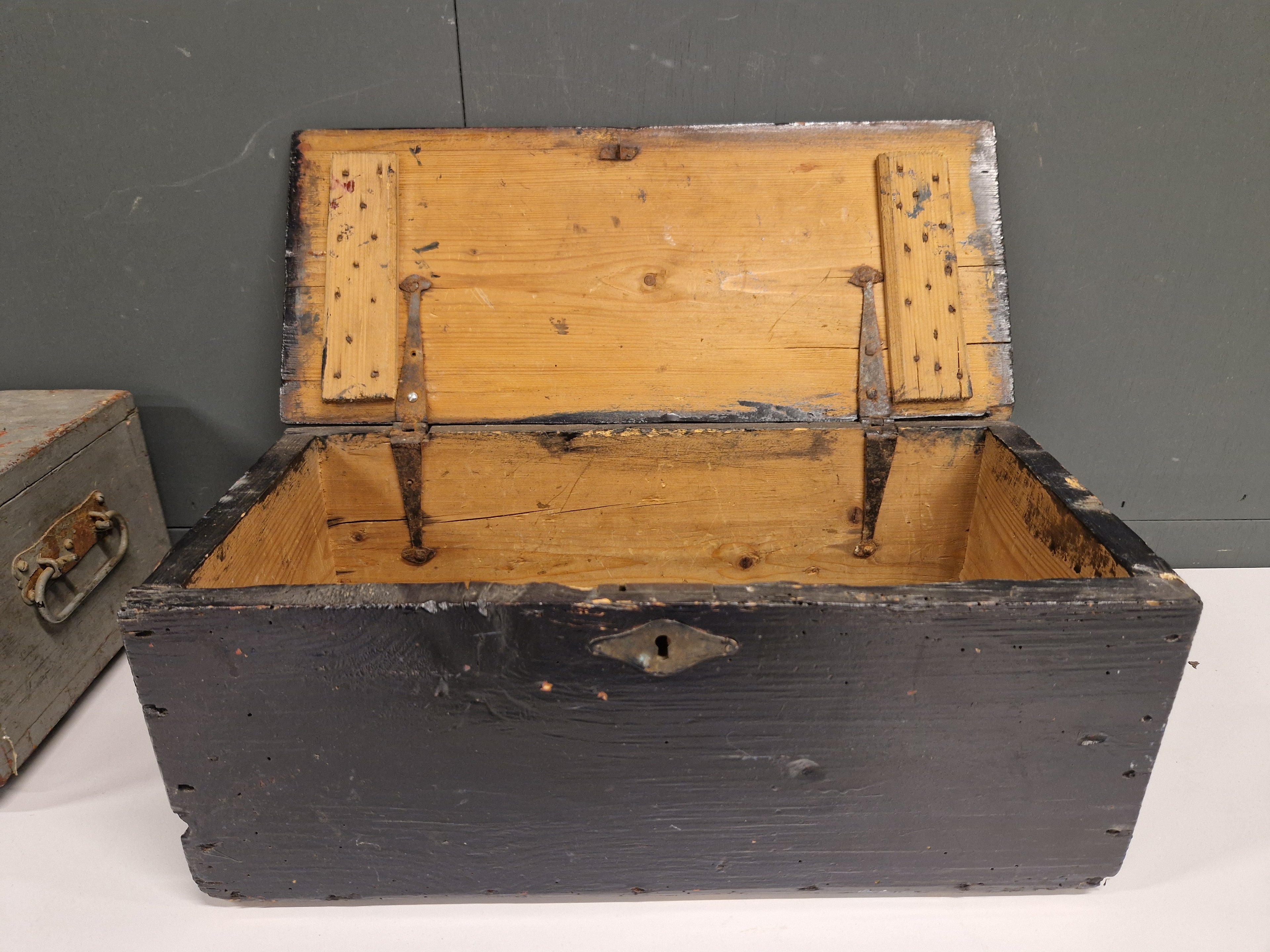 Zwarte kist 46x21 cm , diep 20 cm