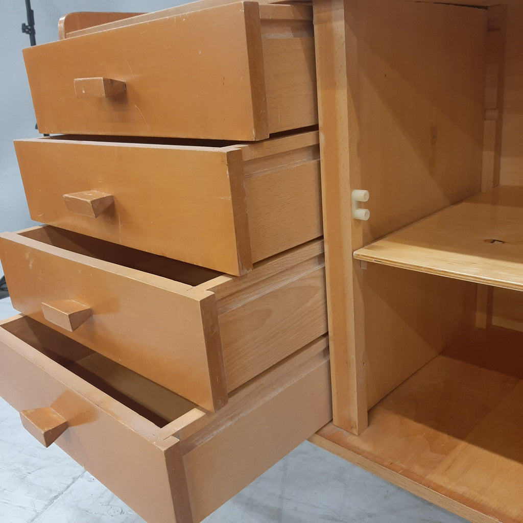 Houten kastje 4 lades en deurtje