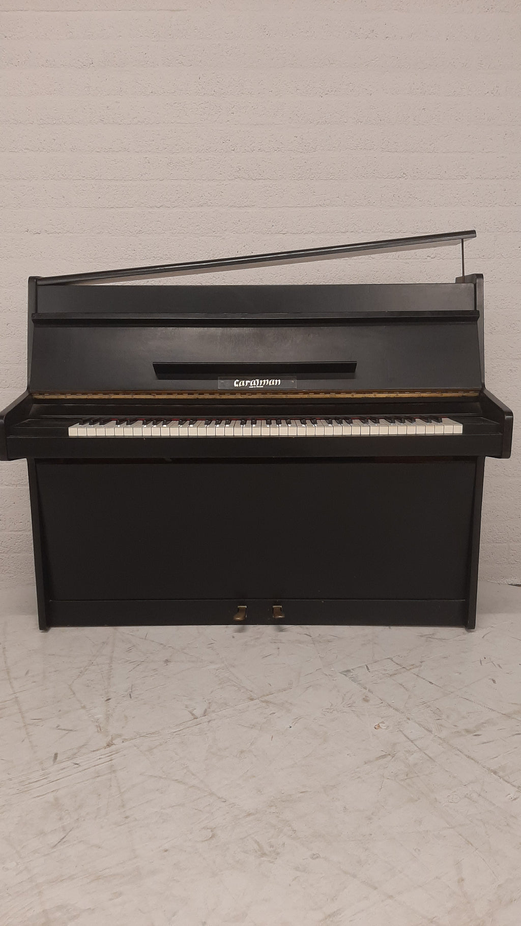 Caraiman zwarte piano