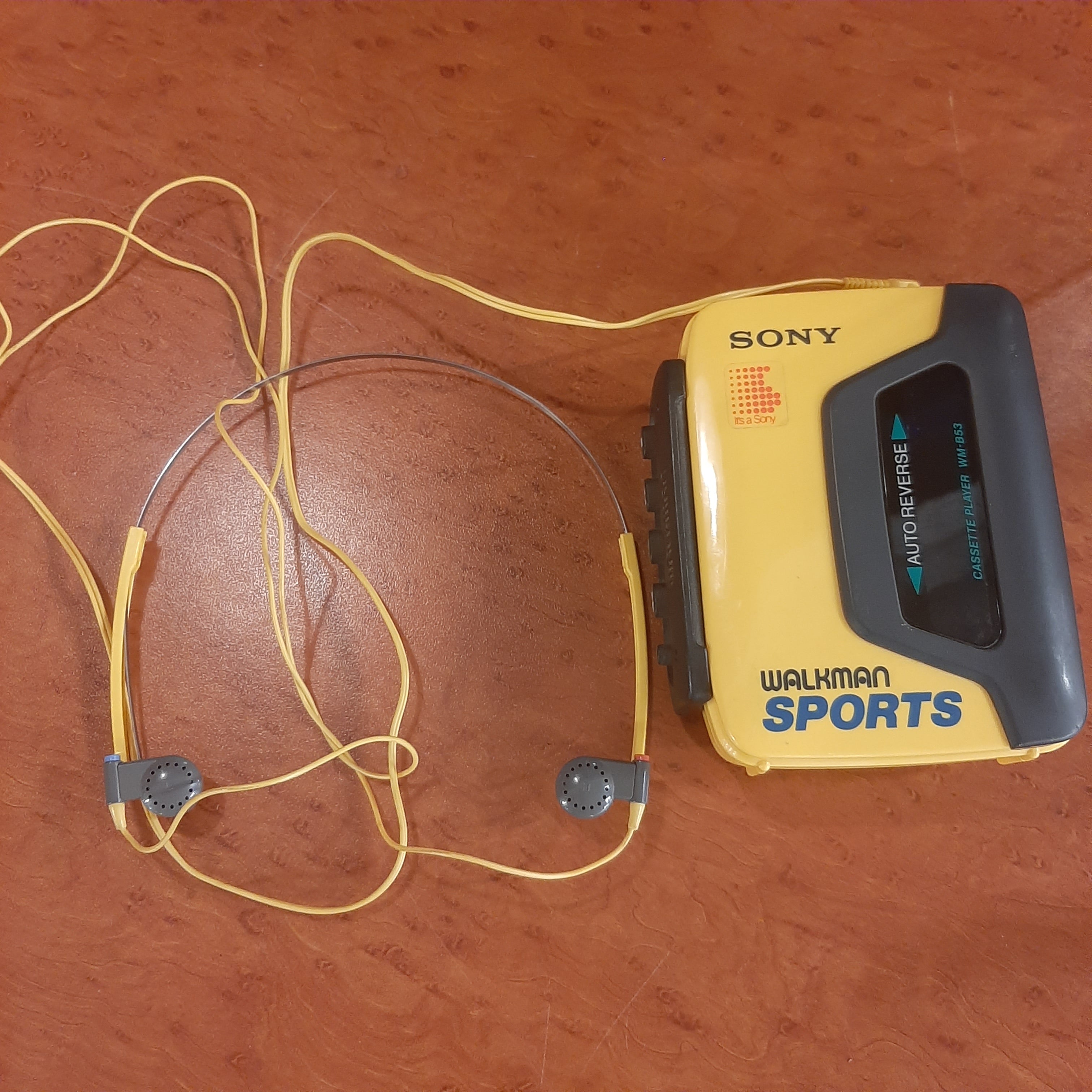 Sony sports walkman geel