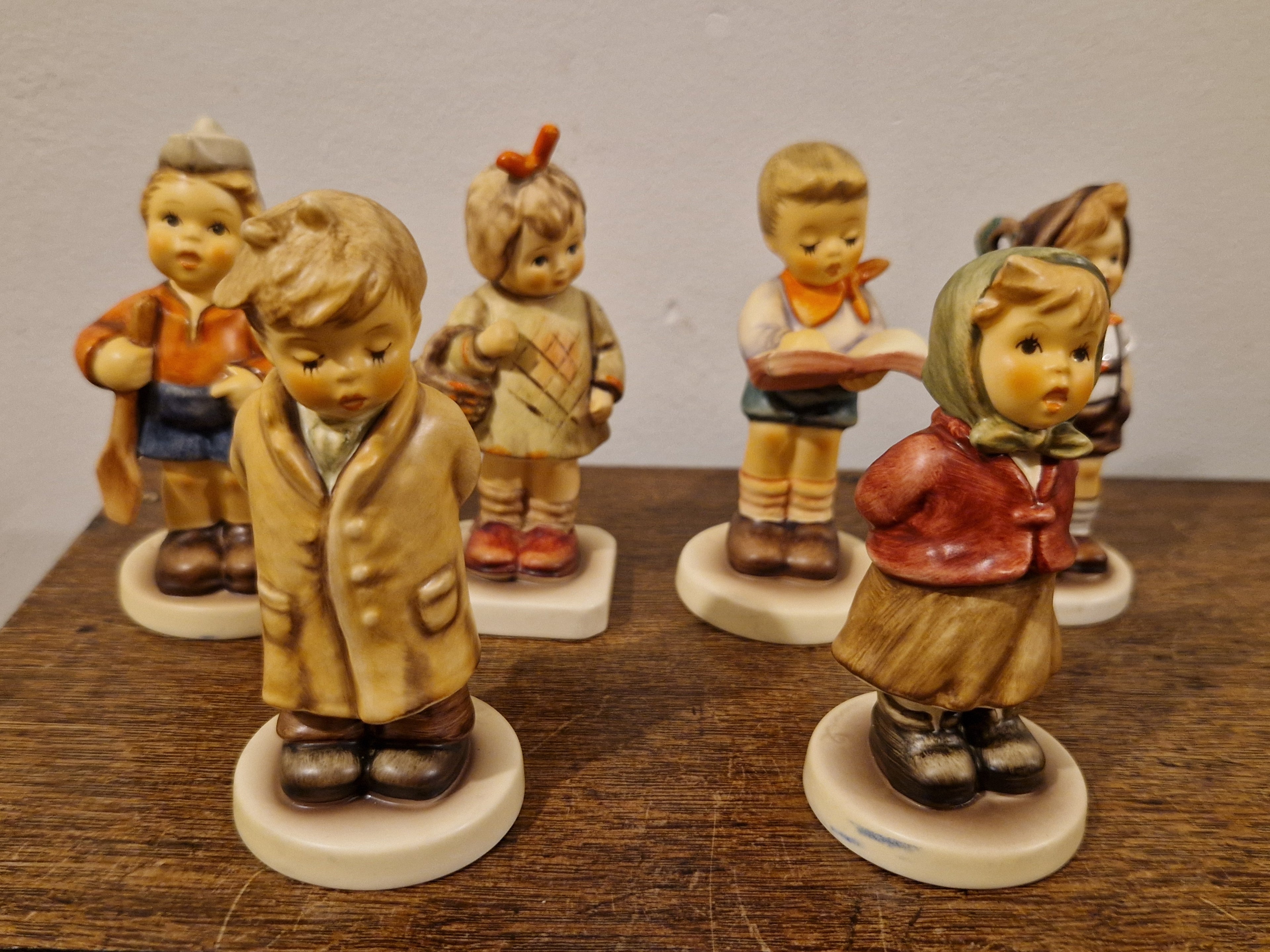6 figurines van Goebel/Hummel