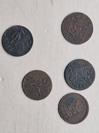 5 duiten uit VOC periode, 18e eeuw