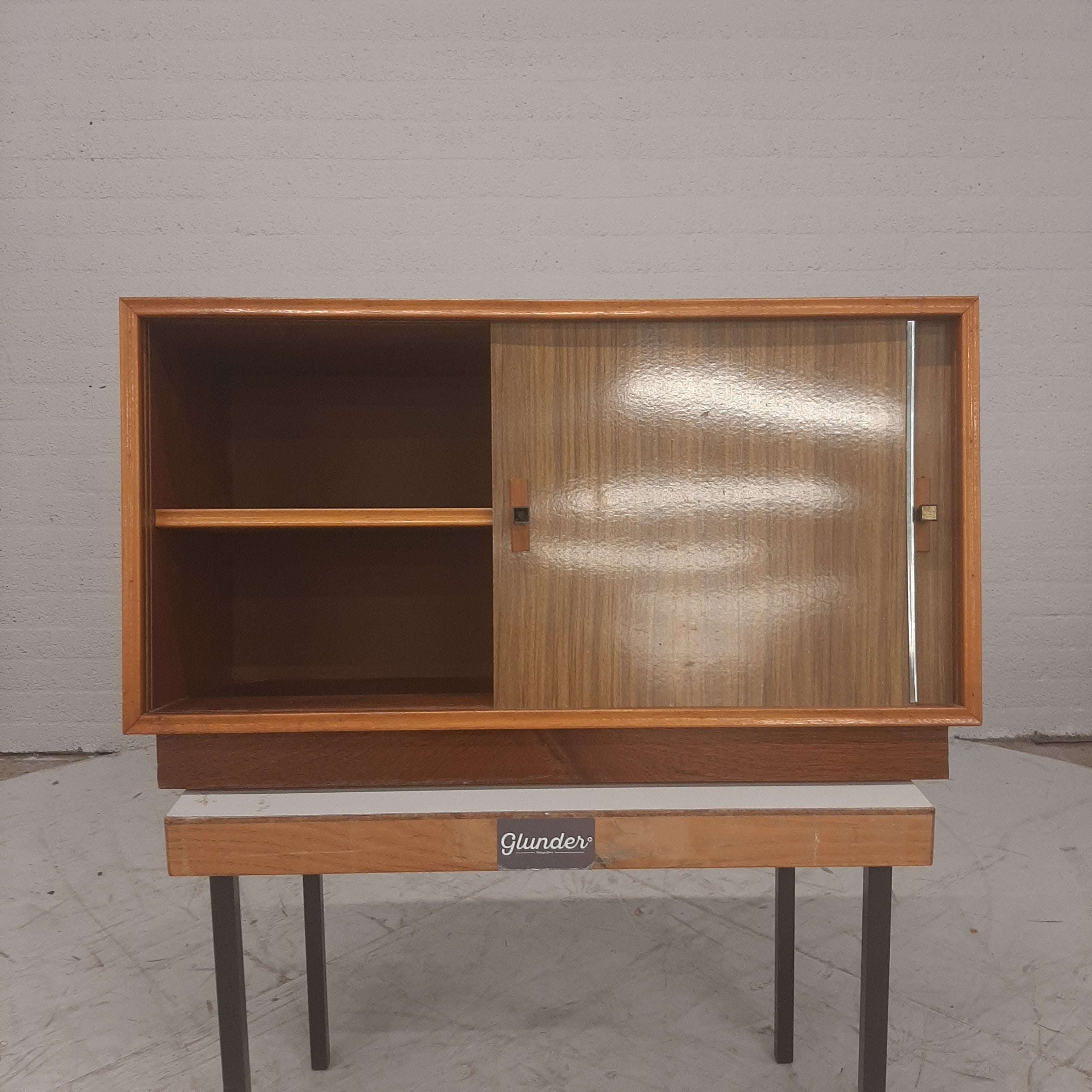 Keuken bovenkastje mid century modern